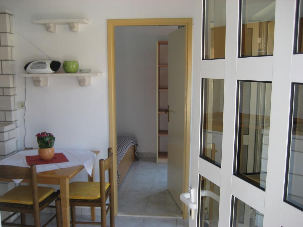 Apartments Katica Lumbarda Room photo